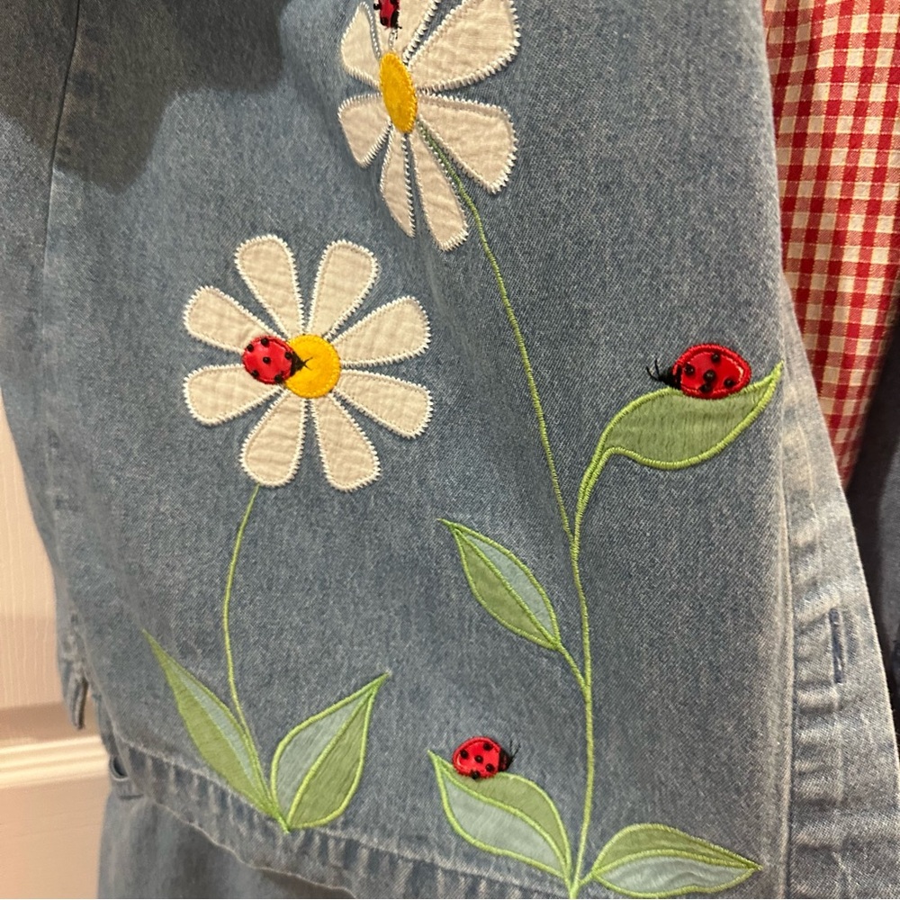 Ms. Lee Vintage Floral Embroidered Denim Set with Red Gingham Top Medium - Picture 5 of 13